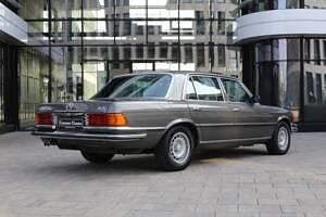 Gebraucht Mercedes 450 286 PS (210 kW) 1977 Grau Limousine