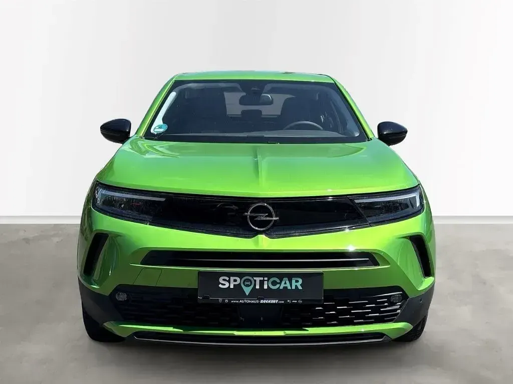 Gebraucht Opel Mokka Elegance 131 PS (96 kW) 2024 Ikone grün SUV