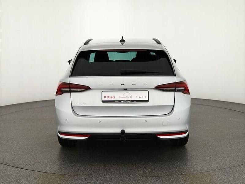 Neu Skoda Octavia 150 PS (110 kW) 2025 Silber Kombi