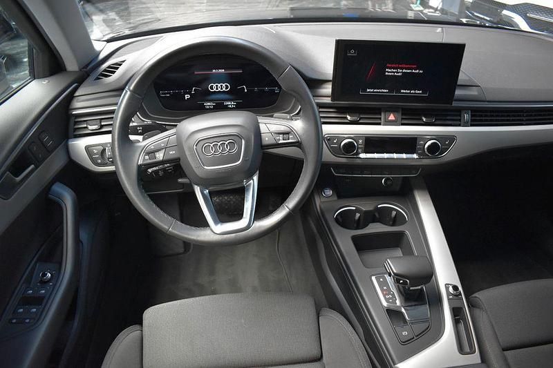 Gebraucht Audi A4 Advanced 204 PS (150 kW) 2023 Schwarz Limousine