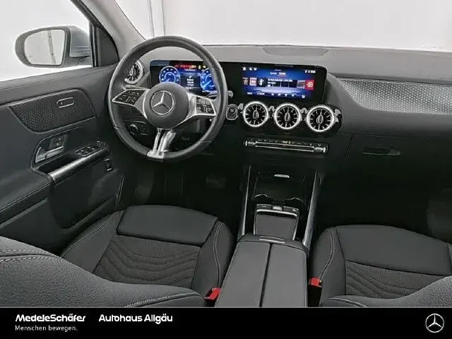Gebraucht Mercedes EQA250 139 kW (190 PS) 2025 SUV
