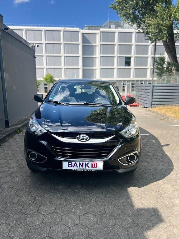 Schwarz Gebraucht 2011 Hyundai ix35 Comfort SUV | 7.200 € (Guter Preis) - Bild 1/4