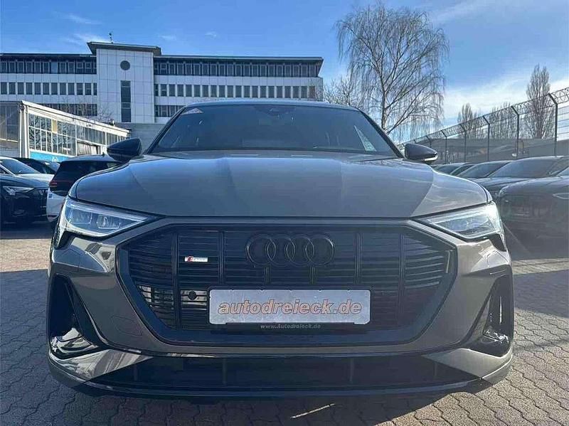 Gebraucht Audi e-tron Sportback Black Edition 300 kW (408 PS) 2022 Chronosgrau metallic SUV