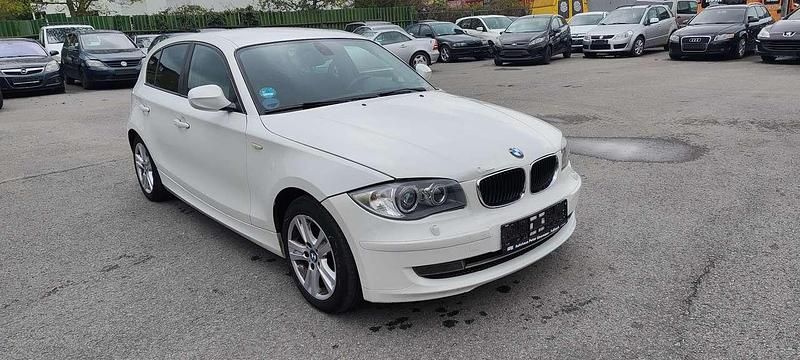 Gebraucht BMW 118 143 PS (105 kW) 2010 Alpinweiss iii Kleinwagen
