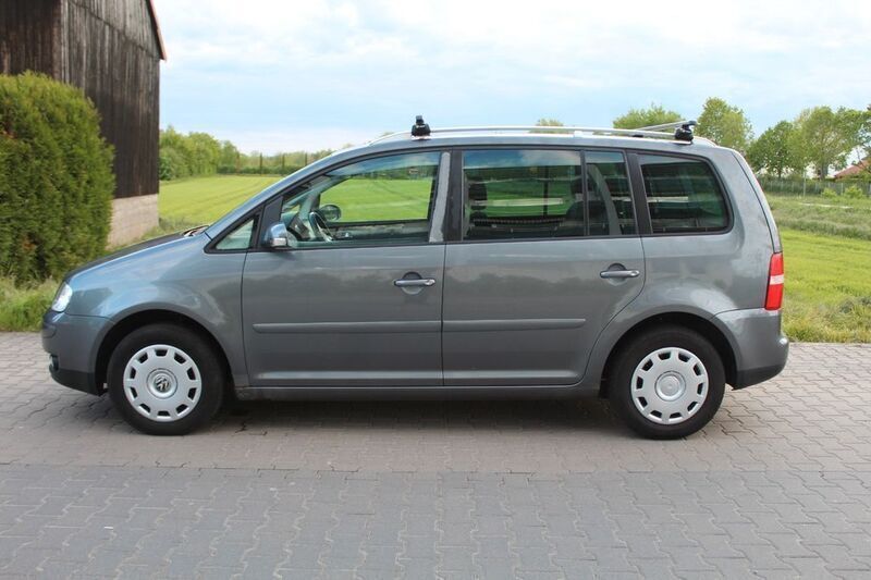 Gebraucht VW Touran Highline 140 PS (102 kW) 2005 Grau Van / Kleinbus