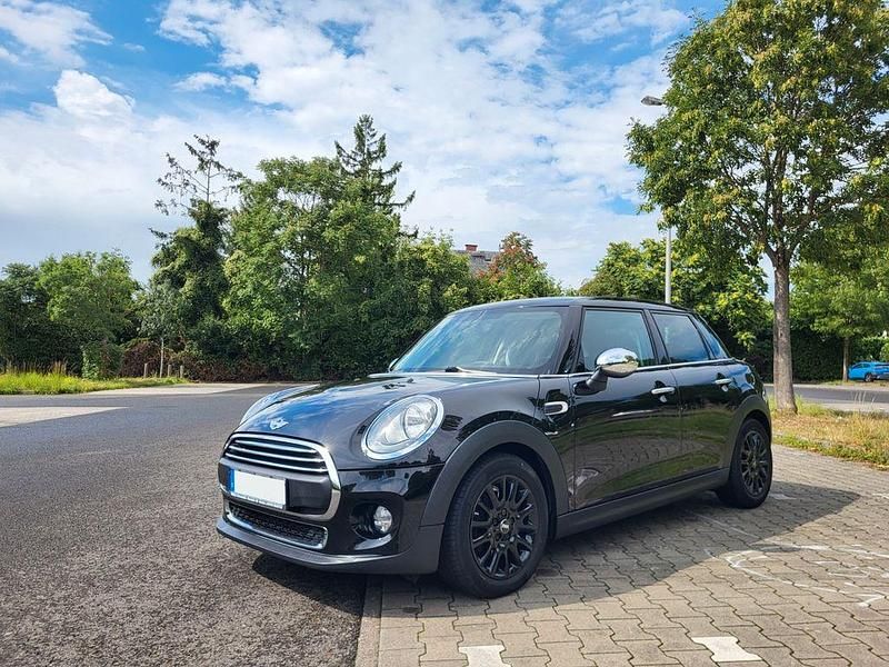 Schwarz Gebraucht 2016 Mini ONE Kleinwagen | 11.799 € (Fairer Preis) - Bild 1/4