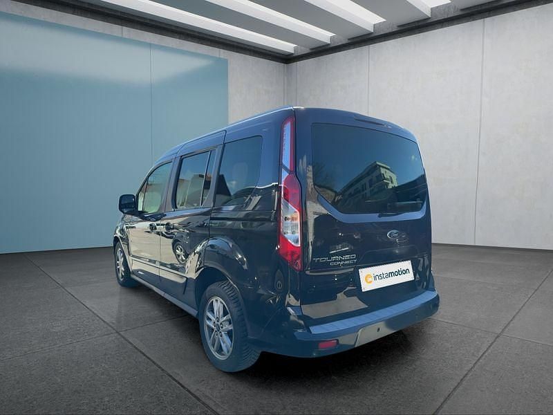 Gebraucht Ford Tourneo 120 PS (88 kW) 2021 Schwarz Van / Kleinbus
