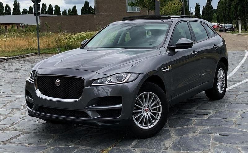 Grau Gebraucht 2017 Jaguar F-Pace SUV | 15.900 € (Superpreis) - Bild 1/4
