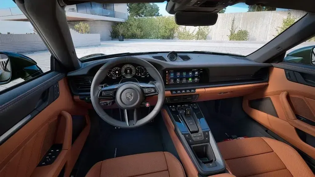 Neu Porsche 911 640 PS (470 kW) 2026 Grün Cabrio