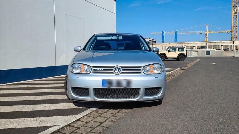 Gebraucht VW Golf IV R 241 PS (177 kW) 2004 Silber Kombi