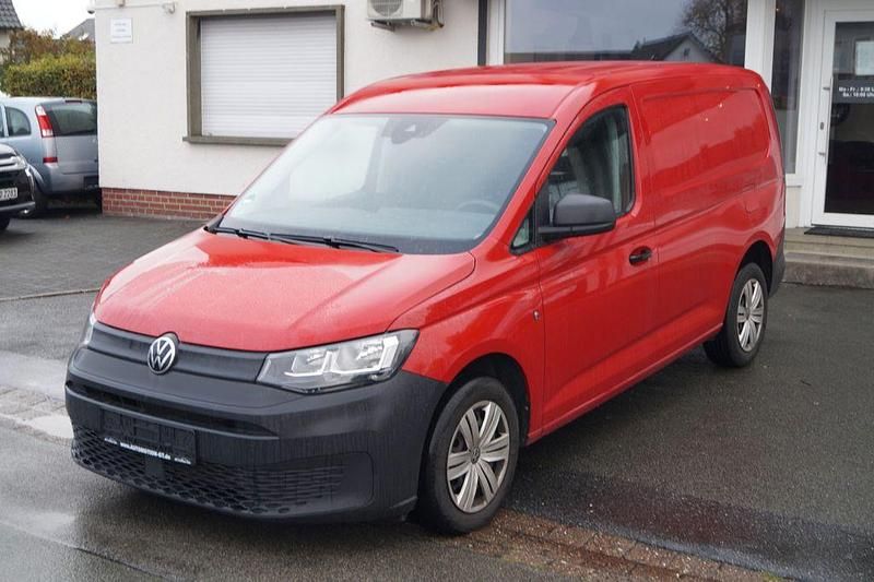 Rot Gebraucht 2021 VW Caddy Maxi Van / Kleinbus | 17.890 € (Guter Preis) - Bild 1/4