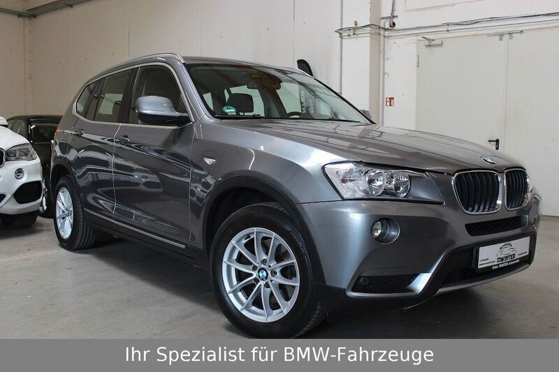 Grau Gebraucht 2011 BMW X3 xLine SUV | 15.299 € (Etwas zu teuer) - Bild 1/4