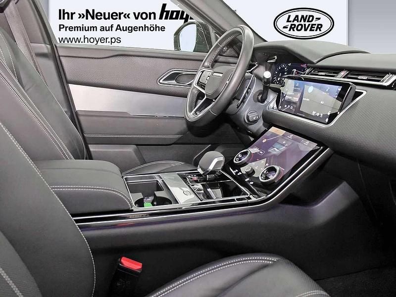 Gebraucht Land Rover Range Rover Velar SE Dynamic 304 PS (223 kW) 2022 Santorini black SUV
