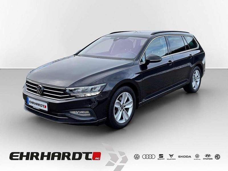 Deep black perleffekt Gebraucht 2021 VW Passat Business Kombi | 24.790 € (Fairer Preis) - Bild 1/3
