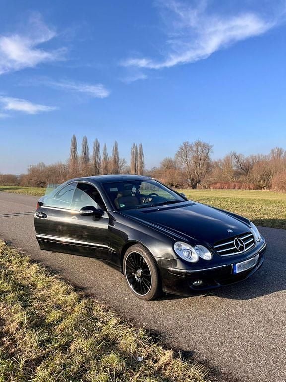 Schwarz Gebraucht 2007 Mercedes CLK280 Avantgarde Coupé | 7.000 € (Fairer Preis) - Bild 1/4