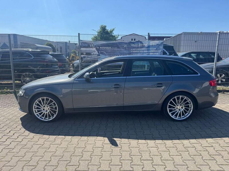 Gebraucht Audi A4 Ambition 150 PS (110 kW) 2014 Grau Kombi