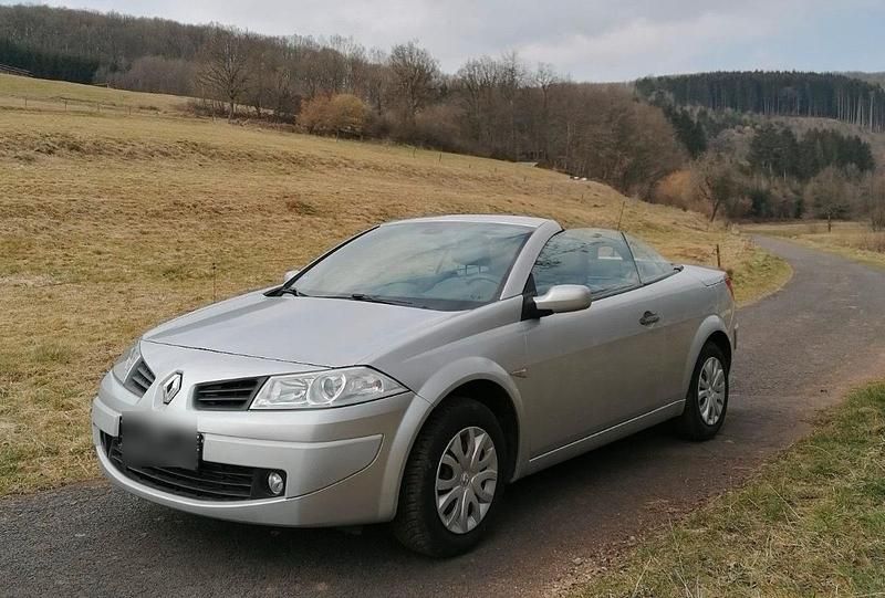 Silber Gebraucht 2008 Renault Mégane Cabriolet Cabrio | 1.350 € (Guter Preis) - Bild 1/4
