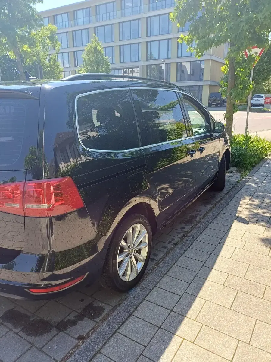 Brugt VW Sharan 150 HK (110 kW) 2014 Sort MPV