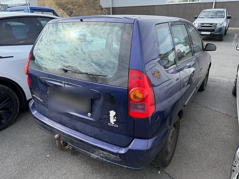 Gebraucht Mitsubishi Space Star 101 PS (74 kW) 2004 Blau Van / Kleinbus