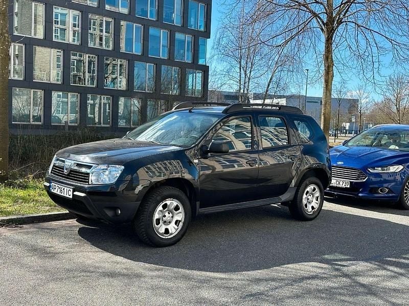 Schwarz Gebraucht 2011 Dacia Duster SUV | 5.400 € - Bild 1/4