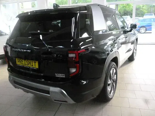 Neu KGM Torres 204 PS (150 kW) 2026 Space black SUV
