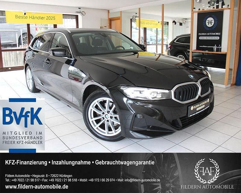 Saphirschwarz metallic Gebraucht 2023 BMW 318 Shadowline Kombi | 24.399 € (Guter Preis) - Bild 1/4