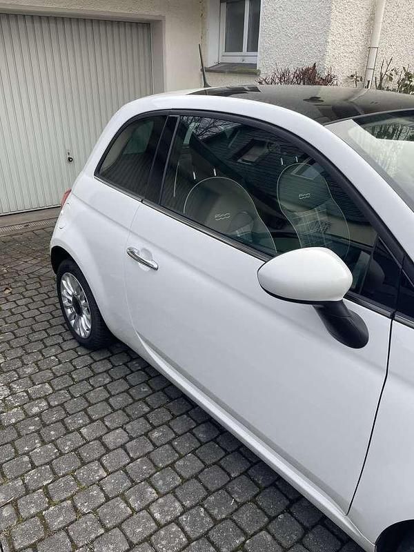 Gebraucht Fiat 500 Lounge 69 PS (50 kW) 2017 Limousine