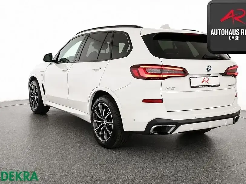 Gebraucht BMW X5 M Sport 394 PS (289 kW) 2021 Alpinweiss iii SUV