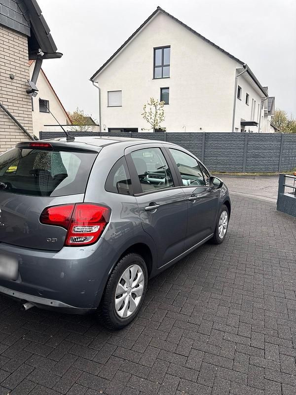 Gebraucht Citroën C3 95 PS (69 kW) 2011 Grau Kleinwagen