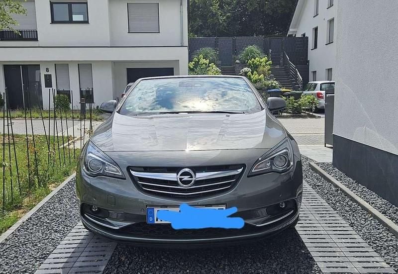 Gebraucht 2017 Opel Cascada Active Cabrio | 16.000 € (Fairer Preis) - Bild 1/4