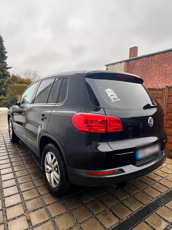 Gebraucht VW Tiguan 179 PS (131 kW) 2011 Schwarz SUV