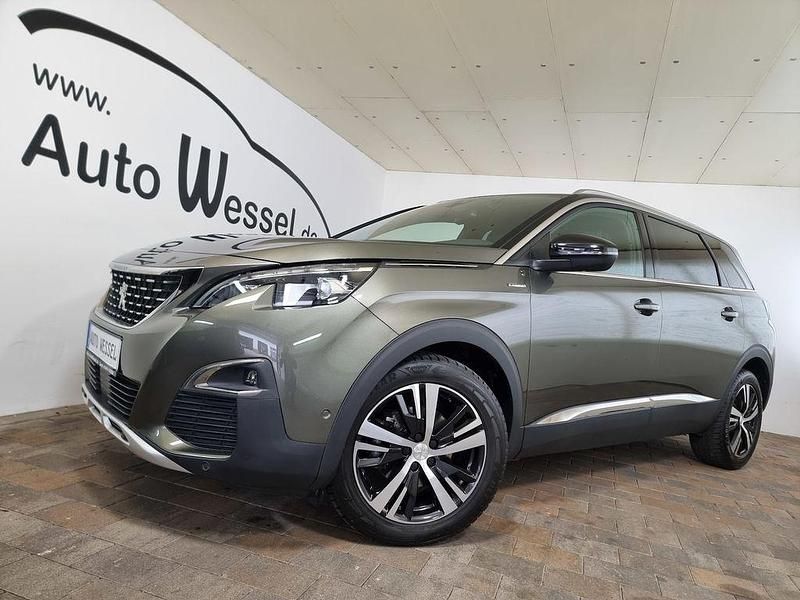 Lackierung smart grey/metallic klarlack (metallic) Gebraucht 2020 Peugeot 5008 GT-line Van / Kleinbus | 25.950 € (Teuer) - Bild 1/4