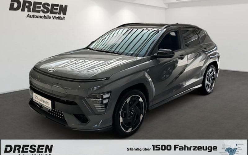 Grau Neu 2024 Hyundai Kona N Line SUV | 39.590 € (Fairer Preis) - Bild 1/4