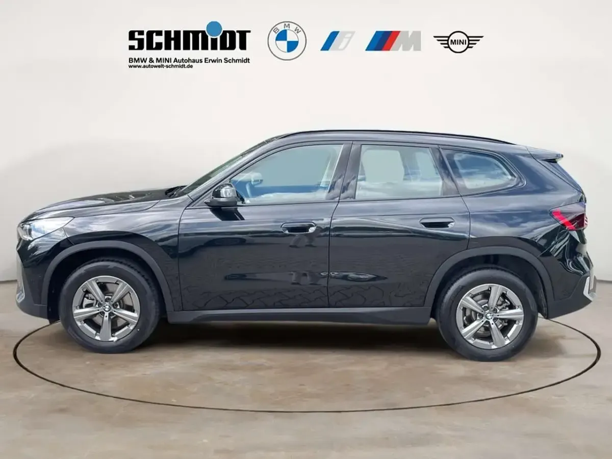 Gebraucht BMW X1 170 PS (125 kW) 2025 Saphirschwarz metallic SUV