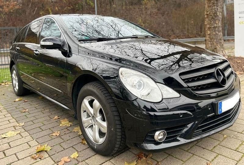 Gebraucht Mercedes R280 190 PS (139 kW) 2007 Schwarz Van / Kleinbus