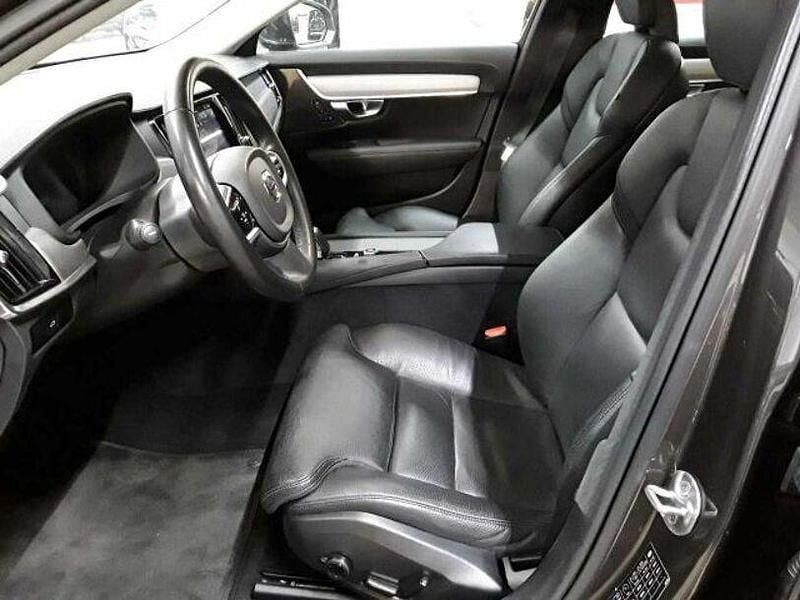 Gebraucht Volvo V90 Plus 197 PS (144 kW) 2022 Platinum grey metallic Kombi