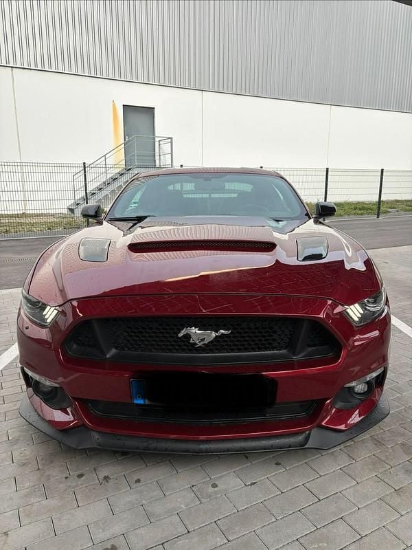 Gebraucht Ford Mustang 320 PS (235 kW) 2015 Rot Coupé