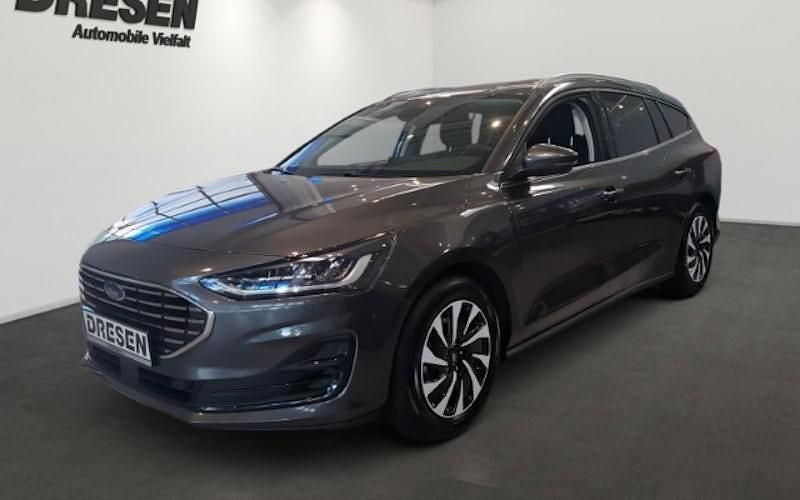 Neu Ford Focus Titanium 125 PS (91 kW) 2025 Grau Kombi