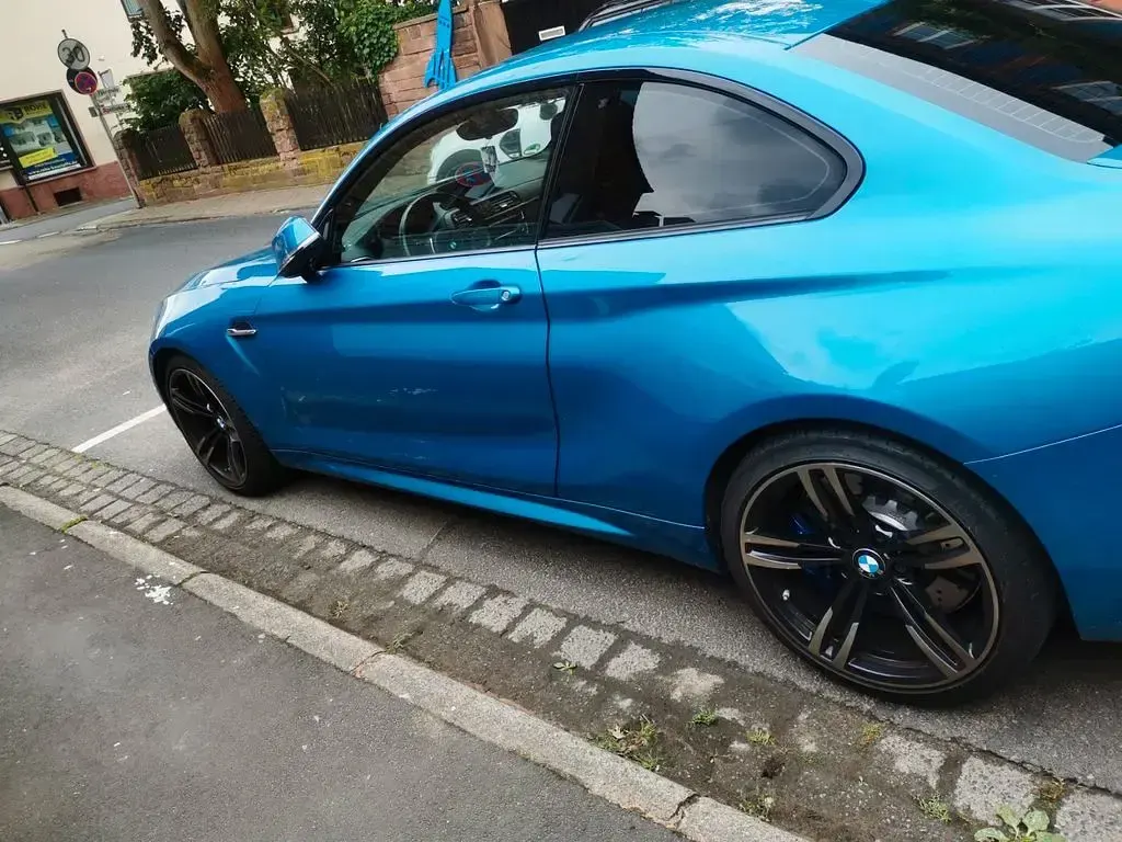 Używany BMW M2 Performance 370 KM (272 kW) 2018 Niebieski Coupe