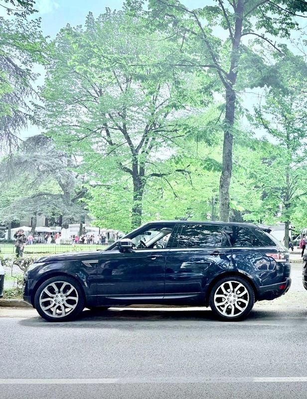 Blau Gebraucht 2017 Land Rover Range Rover Sport SUV | 21.500 € (Superpreis) - Bild 1/4