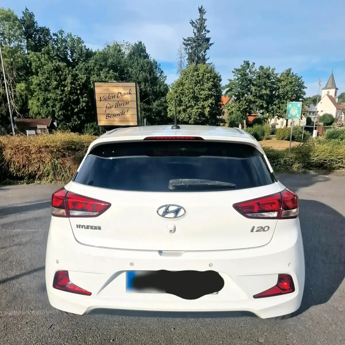 Gebraucht Hyundai i20 101 PS (74 kW) 2015 Weiß Coupé