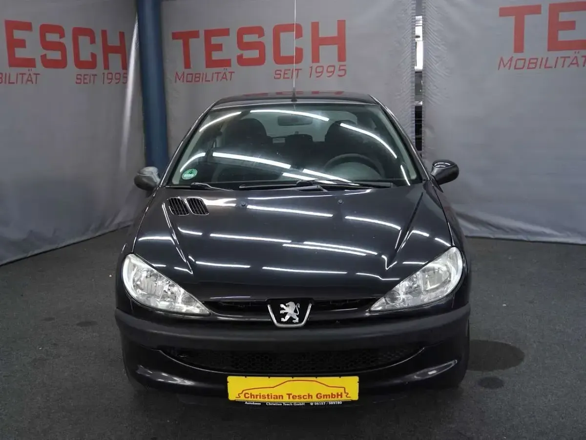Gebraucht Peugeot 206 Filou 75 PS (55 kW) 2007 Schwarz Limousine