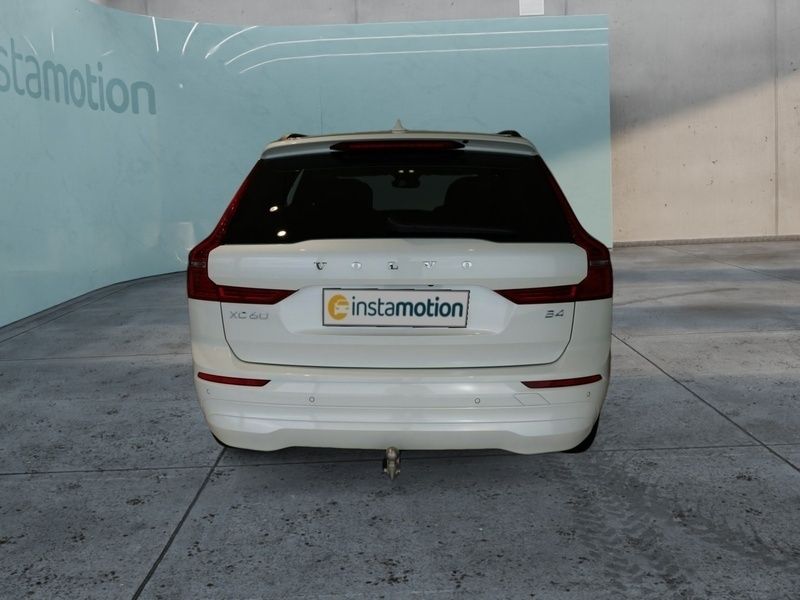Gebraucht Volvo XC60 197 PS (144 kW) 2023 Weiß SUV