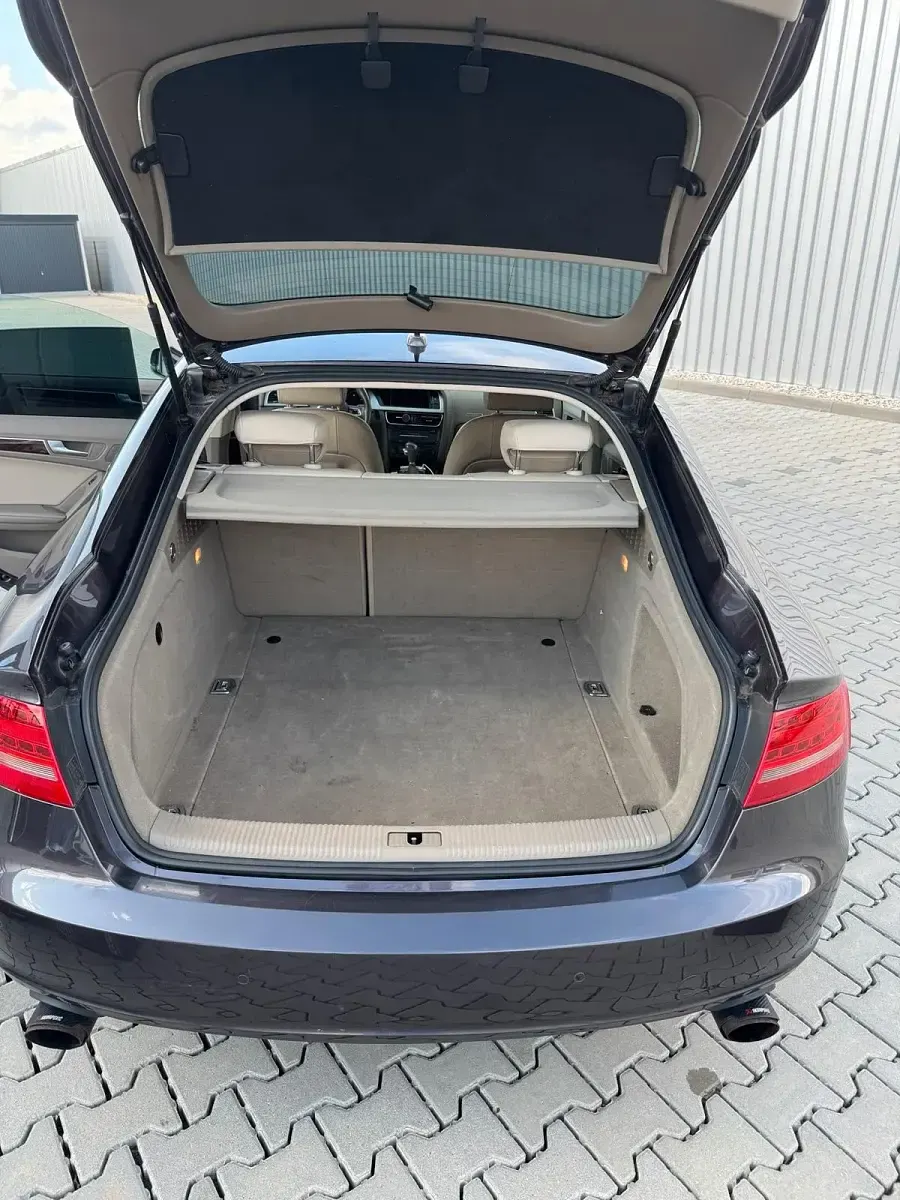 Occasion Audi A5 200 ch (147 kW) 2011 Gris Coupé