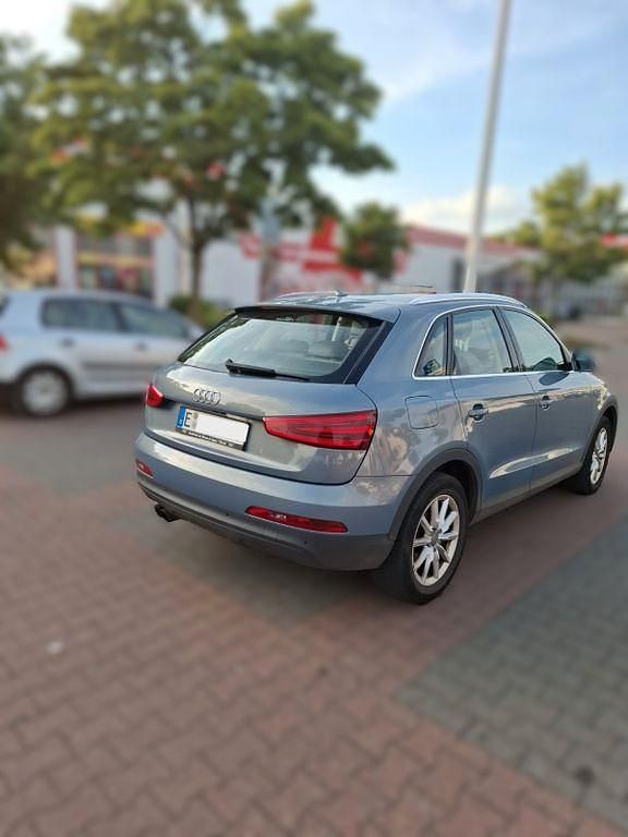 Gebraucht Audi Q3 Ambiente 211 PS (155 kW) 2012 Blau SUV