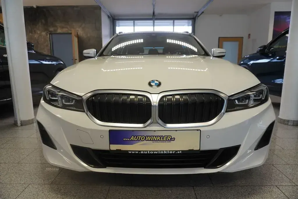 Gebraucht BMW 320 190 PS (139 kW) 2022 Weiß Kombi