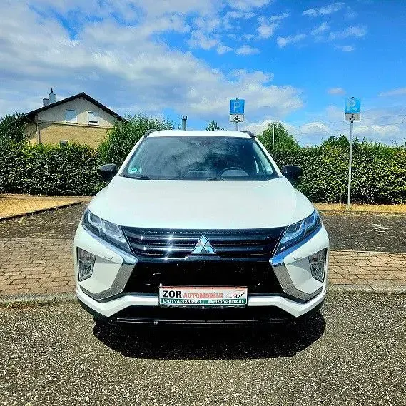 Gebraucht Mitsubishi Eclipse Cross Active 148 PS (108 kW) 2020 Perlmuttweiss (p) SUV