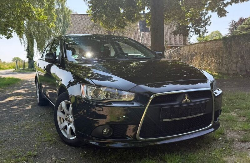 Schwarz Gebraucht 2012 Mitsubishi Lancer Sportback Limousine | 4.499 € (Guter Preis) - Bild 1/4
