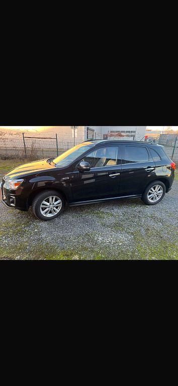 Gebraucht Mitsubishi ASX 150 PS (110 kW) 2014 Schwarz SUV