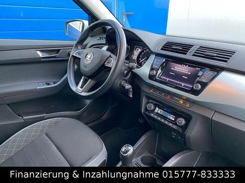 Gebraucht Skoda Fabia 95 PS (69 kW) 2020 Weiß Kombi